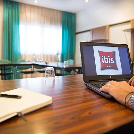 Hotel Ibis Firenze Nord Aeroporto 3*