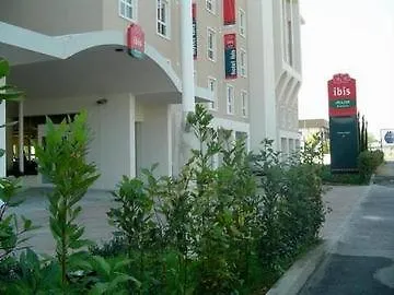 Ibis Firenze Nord Aeroporto 3*