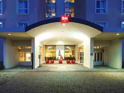 Ibis Firenze Nord Aeroporto 3* Sesto Fiorentino