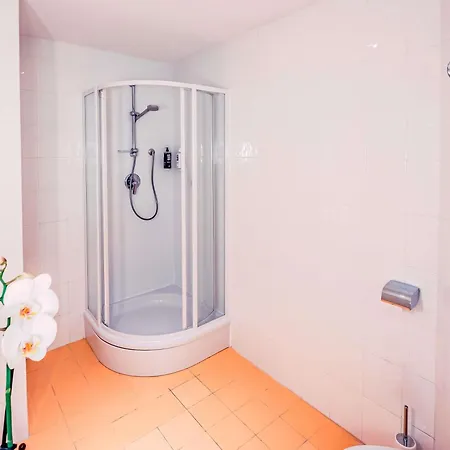 Ibis Firenze Nord Aeroporto 3* Sesto Fiorentino