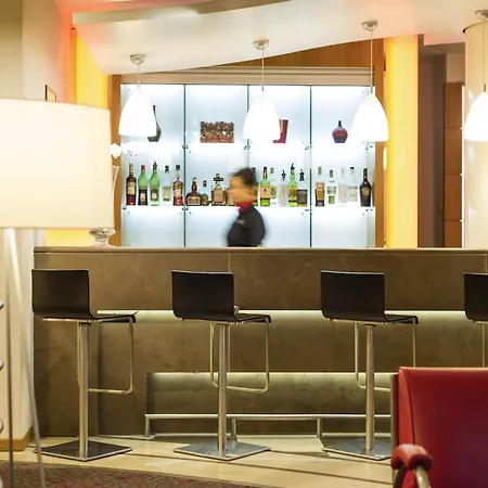 Ibis Firenze Nord Aeroporto 3*