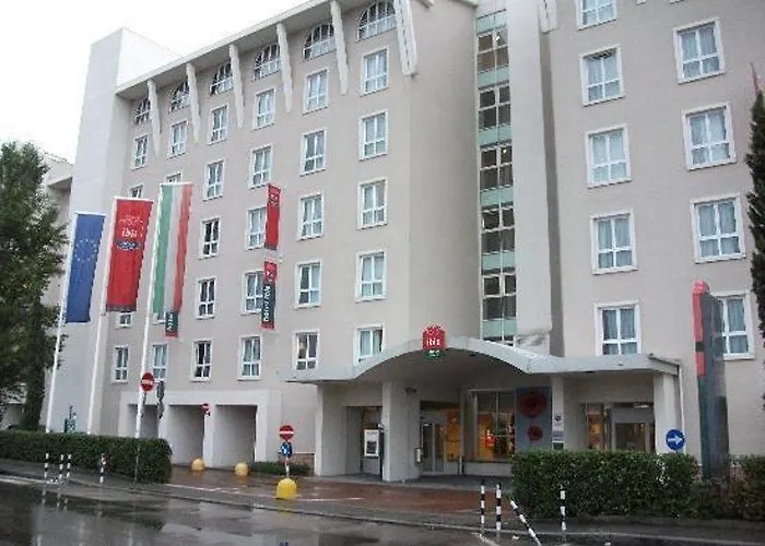 Ibis Firenze Nord Aeroporto Hotel